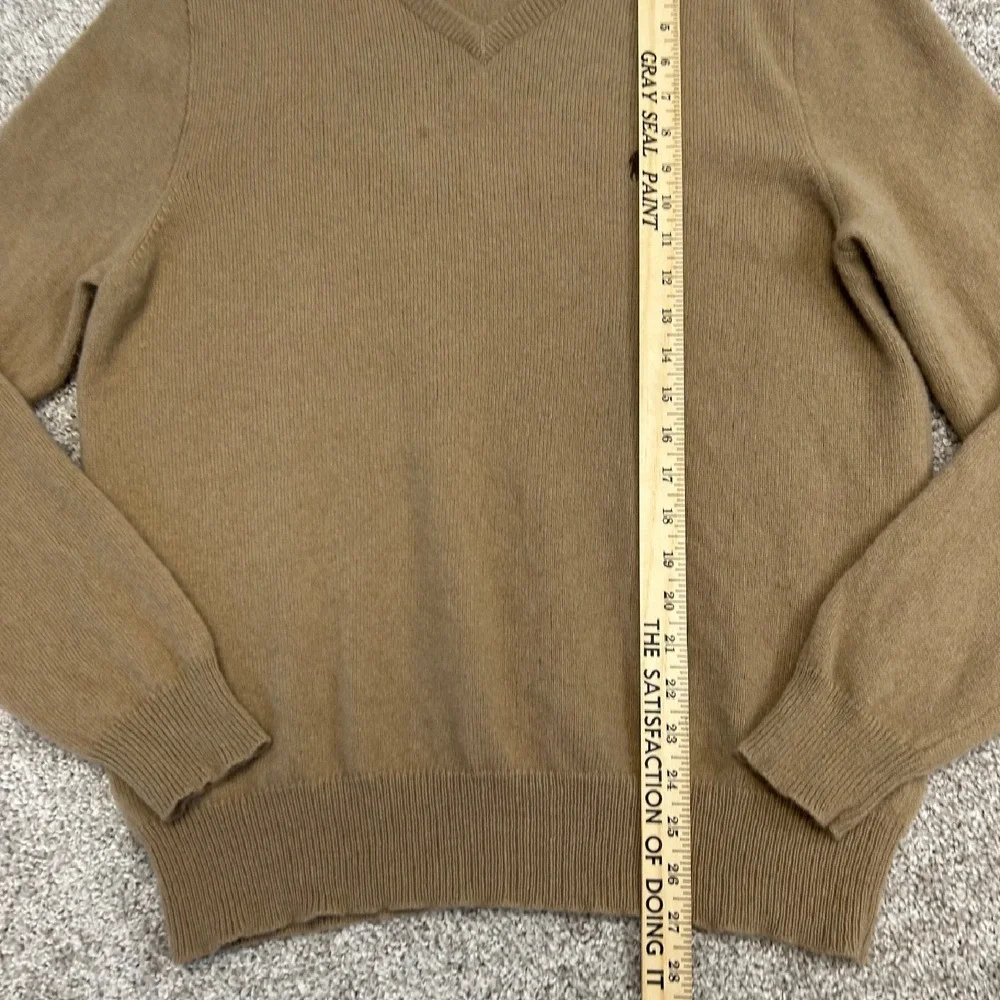 Polo Ralph Lauren 100% Lambs Wool Italian Yarn V-Neck Sweater Men‎ Size XL